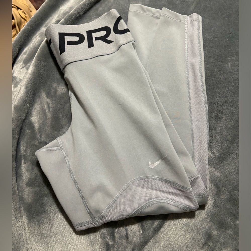 Nike Leggings (Gray)